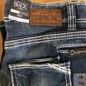 Buckle Black Fit Number 9 Bootleg 32R